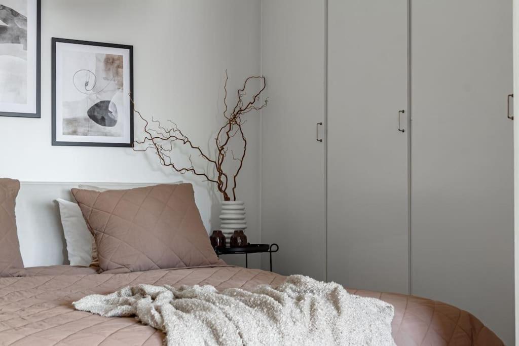 Affordable Studio In Trendy Sofo, Construction Work Estocolmo Exterior foto